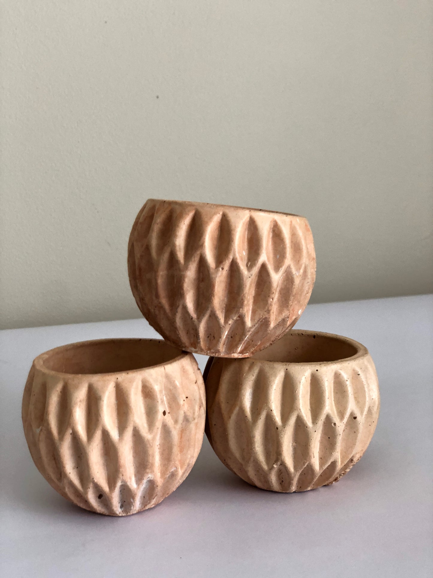 Miniture Concrete Bowl - RL Stone Concrete Design