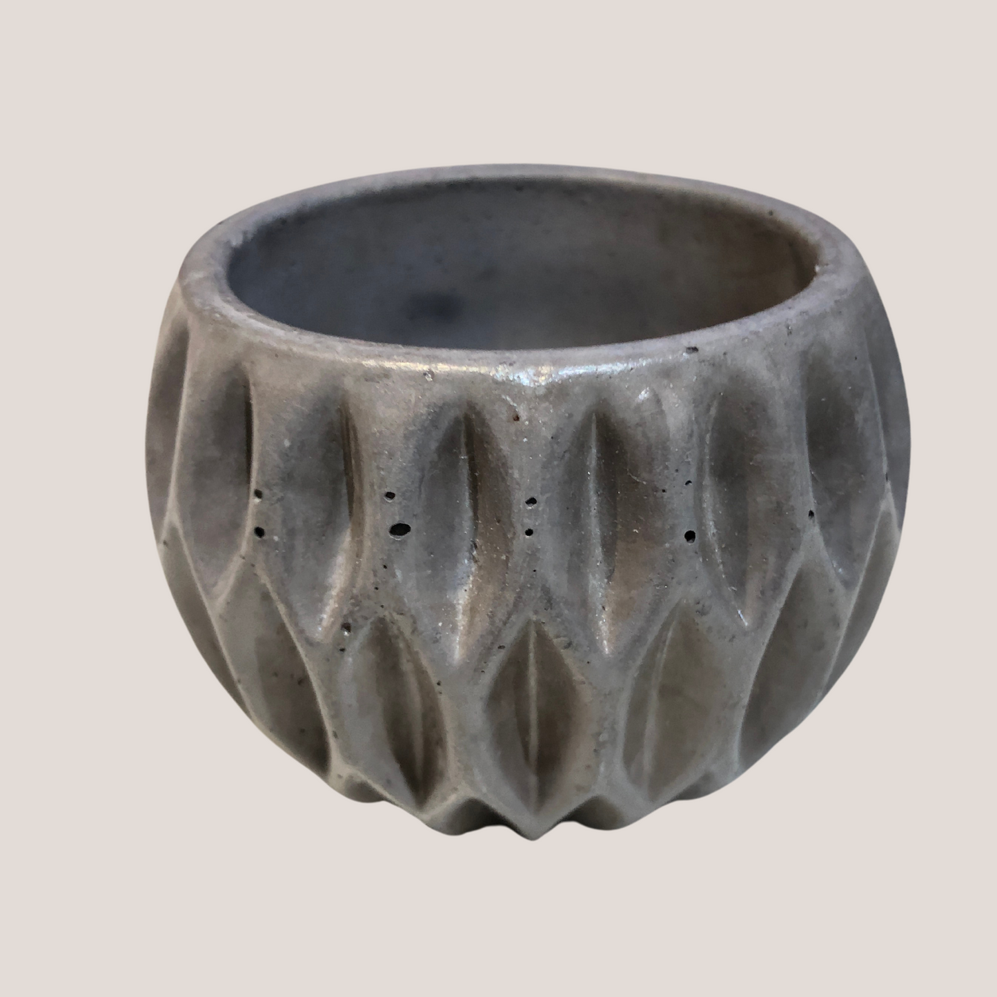 Miniture Concrete Bowl - RL Stone Concrete Design