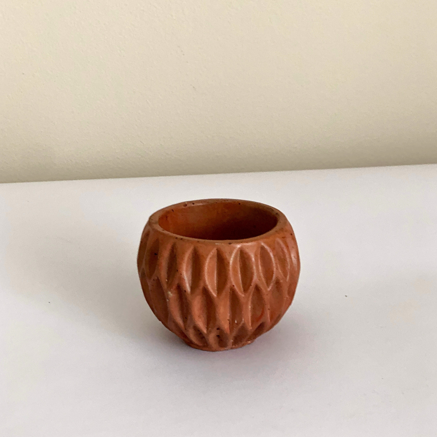 Miniture Concrete Bowl - RL Stone Concrete Design