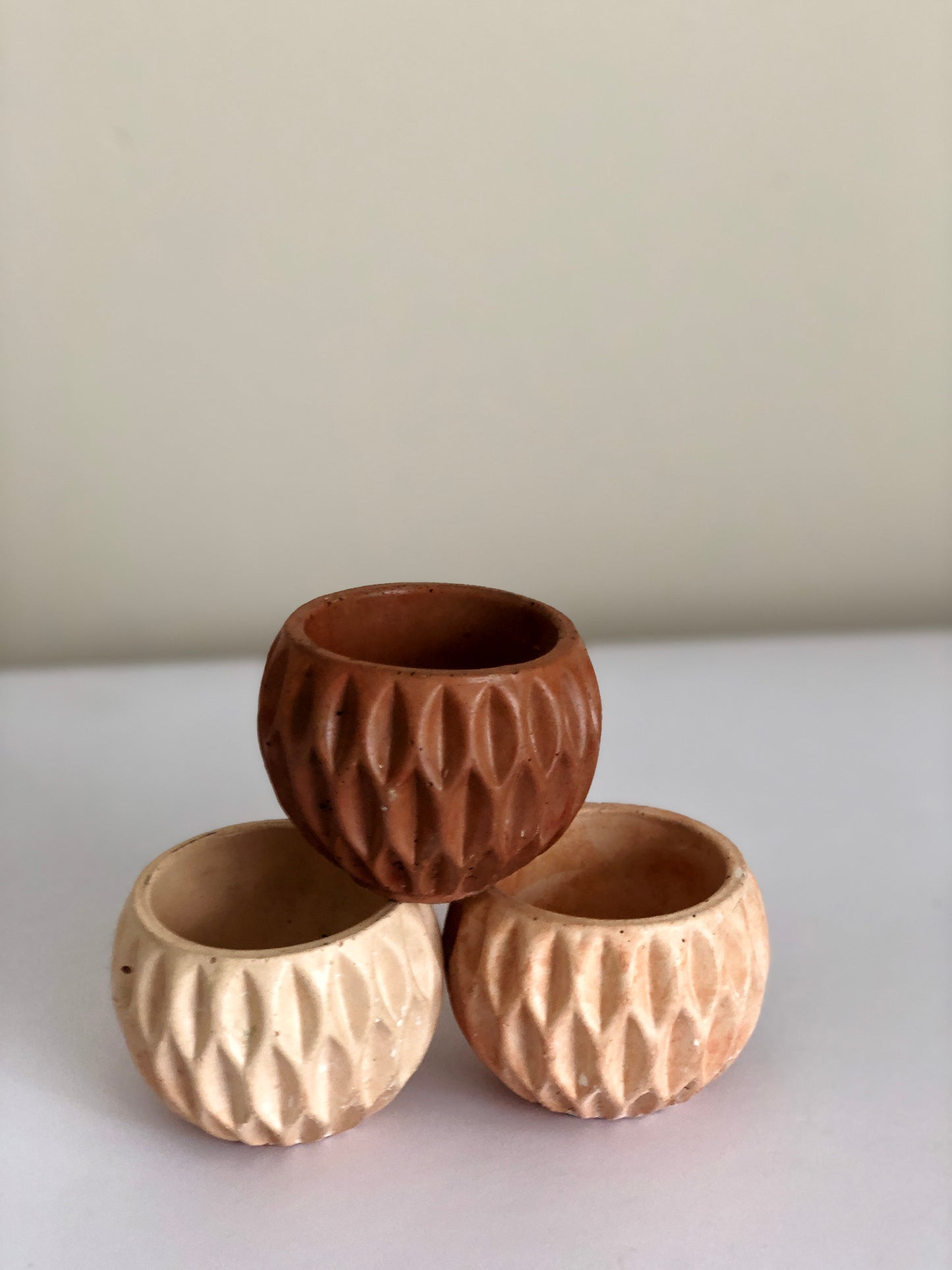 Miniture Concrete Bowl - RL Stone Concrete Design